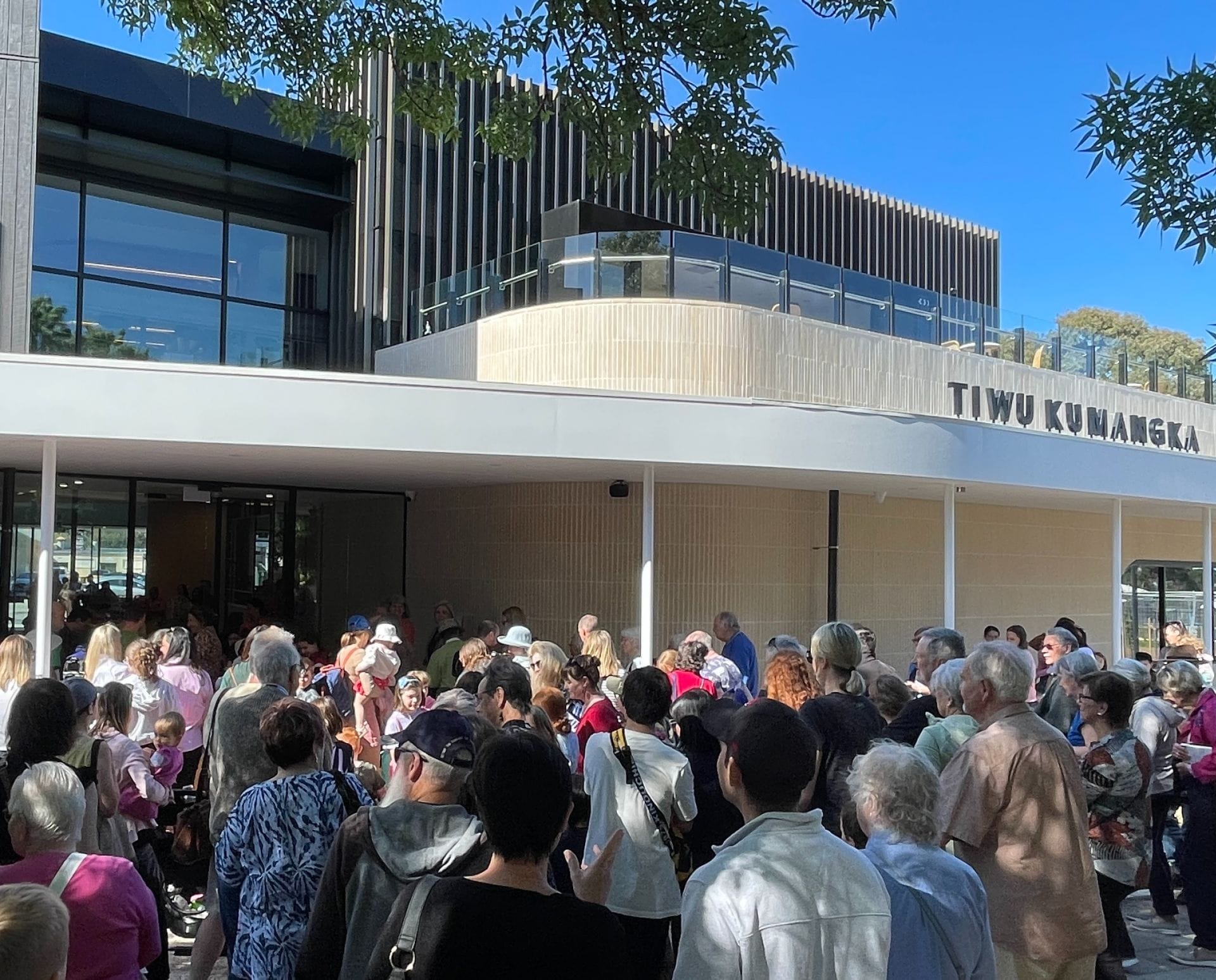 New community hub opens at Blackwood